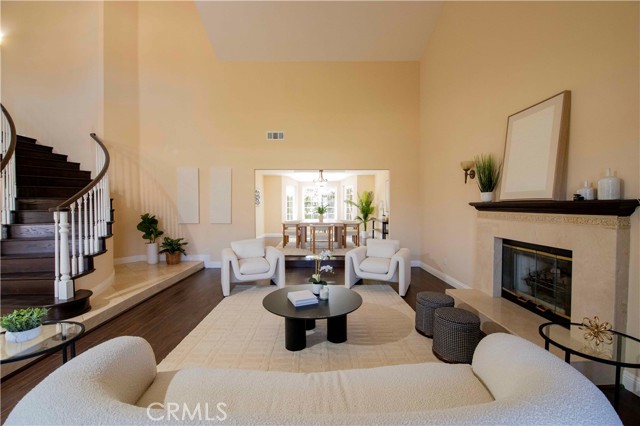 12860 Charlwood Street, Cerritos CA: https://media.crmls.org/medias/d6840ef6-ea11-4d26-9b25-33a45ca9d544.jpg