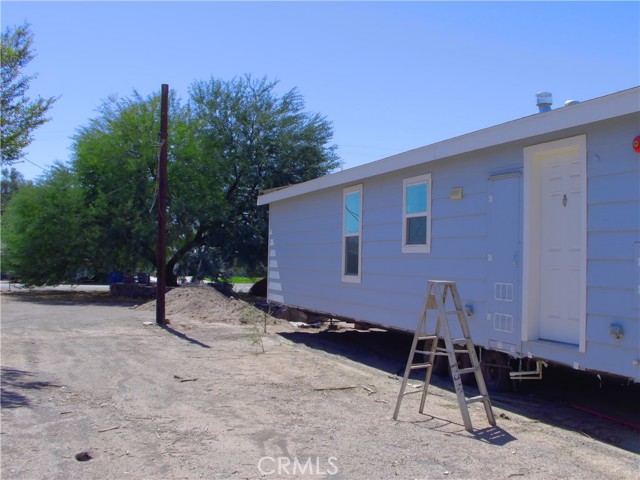 Detail Gallery Image 7 of 8 For 2132 Riviera, Blythe,  CA 92225 - 3 Beds | 2 Baths