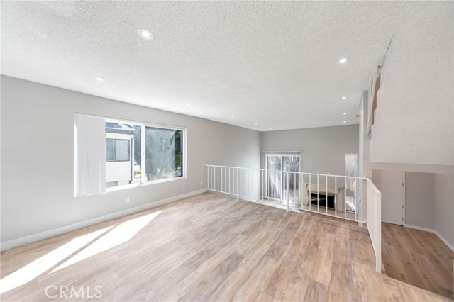 17815 Devonshire Street, 1 photo 6
