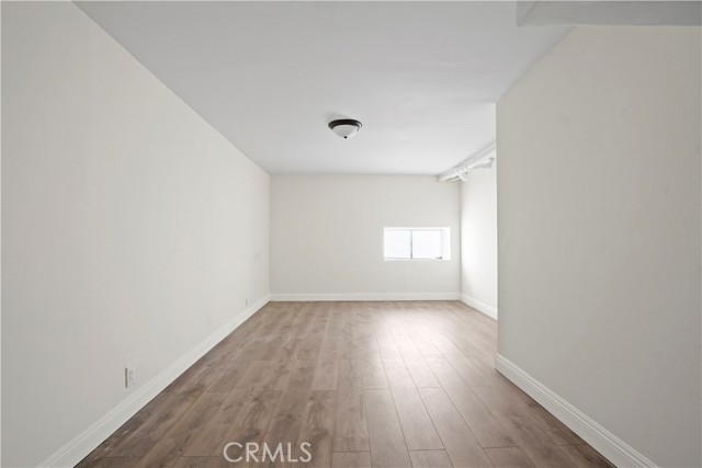 Detail Gallery Image 27 of 43 For 4404 San Blas, Woodland Hills,  CA 91364 - 3 Beds | 2/1 Baths