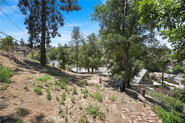 Detail Gallery Image 30 of 40 For 5244 Baza Ave, Woodland Hills,  CA 91364 - 3 Beds | 3 Baths