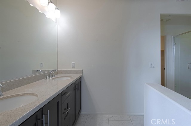 Detail Gallery Image 13 of 19 For 524 S Anaheim #1,  Anaheim,  CA 92805 - 3 Beds | 2 Baths