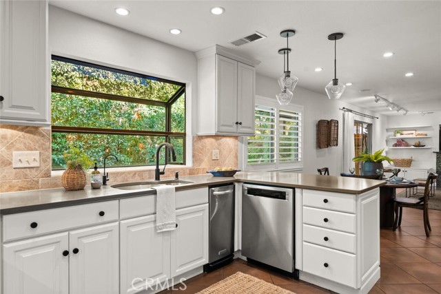 Detail Gallery Image 20 of 60 For 796 Silverado Estates Court, Chico,  CA 95973 - 4 Beds | 2/1 Baths