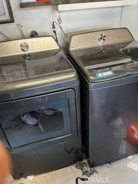 https://media.crmls.org/medias/d686b9d2-aa35-4721-88dc-3e703f20fee3.jpg?preset=X-Large