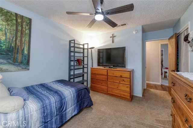 Detail Gallery Image 22 of 43 For 22630 Stagecoach Ln, Clovis,  CA 93619 - 4 Beds | 2 Baths
