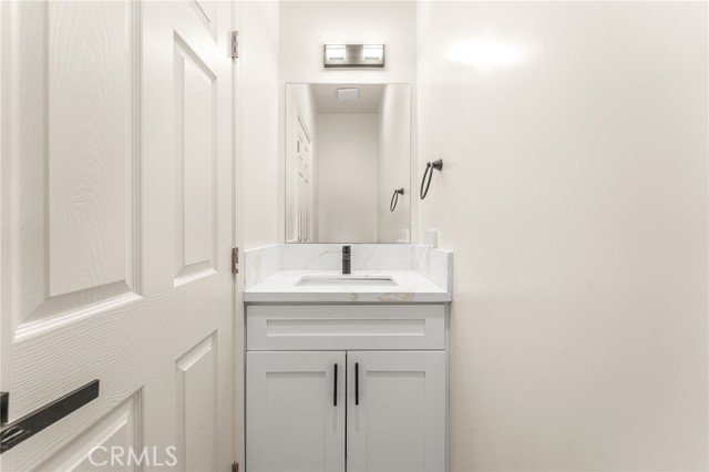 Detail Gallery Image 9 of 35 For 904 Hert St, Colton,  CA 92324 - 4 Beds | 2/1 Baths