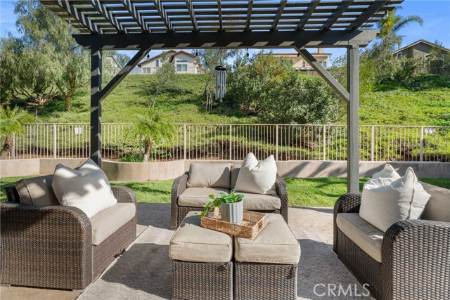 Detail Gallery Image 17 of 58 For 20776 Shadow Rock, Trabuco Canyon,  CA 92679 - 5 Beds | 3 Baths