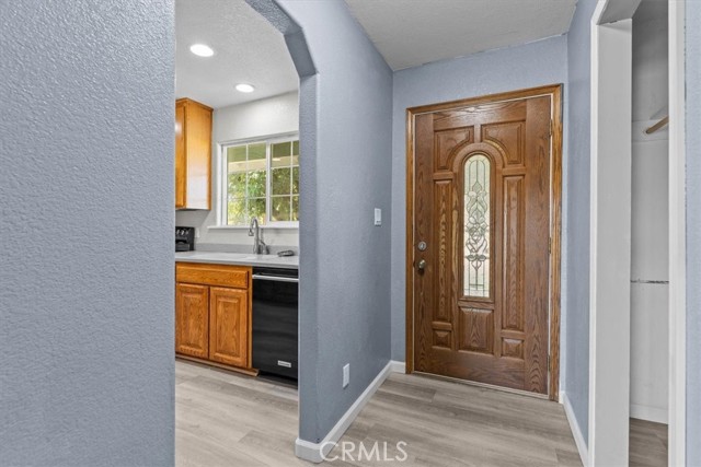 Detail Gallery Image 4 of 42 For 22132 Los Robles Way, Palo Cedro,  CA 96073 - 3 Beds | 2 Baths