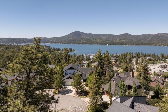 Detail Gallery Image 30 of 43 For 40618 Sunburst Cir, Big Bear Lake,  CA 92315 - 4 Beds | 3 Baths