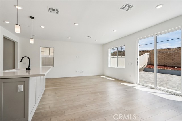 Image 5 of 38 For 23724 Wilcox Drive