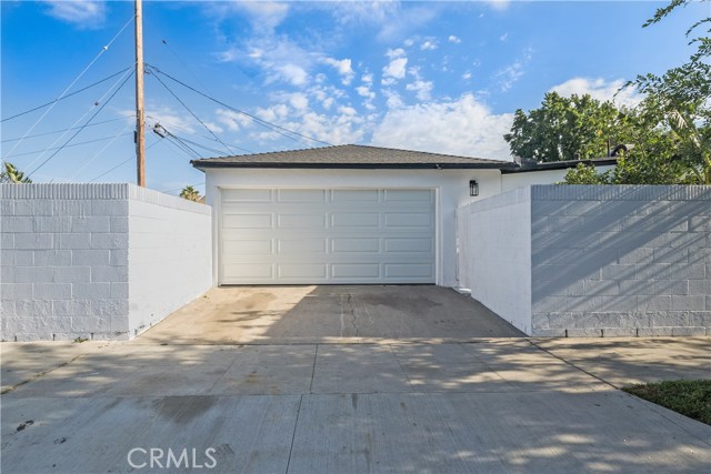 7190 Eastondale Avenue, Long Beach, California 90805, 3 Bedrooms Bedrooms, ,1 BathroomBathrooms,Single Family Residence,For Sale,Eastondale,PW24158535