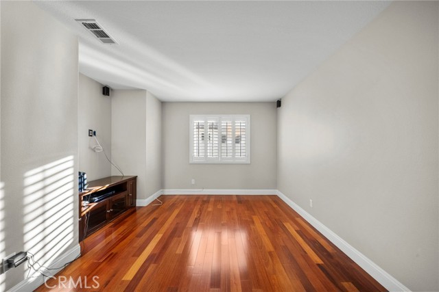 Detail Gallery Image 47 of 58 For 27641 Atlas Ln, Canyon Country,  CA 91351 - 4 Beds | 2/1 Baths