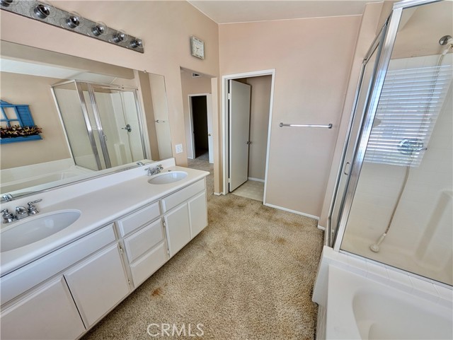 9510 Nickellaus Court, Corona CA: https://media.crmls.org/medias/d68a9edf-5db1-4a03-a4d3-bfce0498a8b6.jpg