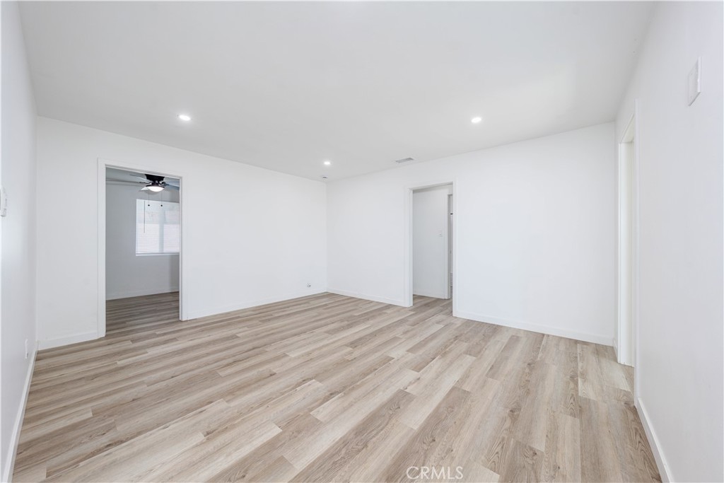 MLS #OC26142207 image #17
