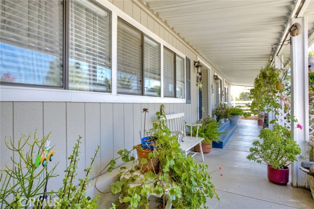 Detail Gallery Image 4 of 31 For 34370 the Farm, Wildomar,  CA 92595 - 3 Beds | 2 Baths