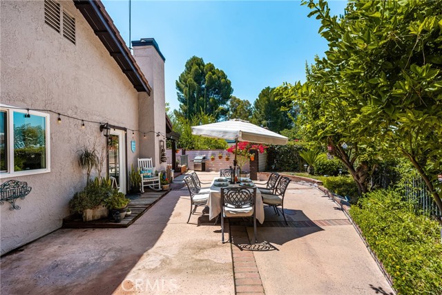 Detail Gallery Image 16 of 54 For 1520 E Newcrest Dr, West Covina,  CA 91792 - 3 Beds | 2 Baths