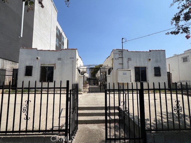 426 N Normandie Ave, Los Angeles, CA 90004