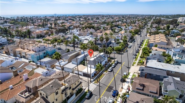 626 9th Street, Huntington Beach CA: https://media.crmls.org/medias/d68dabaf-56ee-454a-a9c0-3dec08ef5cd4.jpg