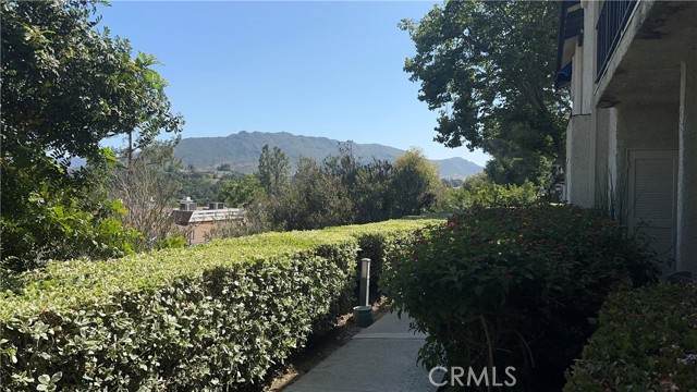 Detail Gallery Image 2 of 35 For 5736 Skyview Way #F,  Agoura Hills,  CA 91301 - 1 Beds | 1 Baths