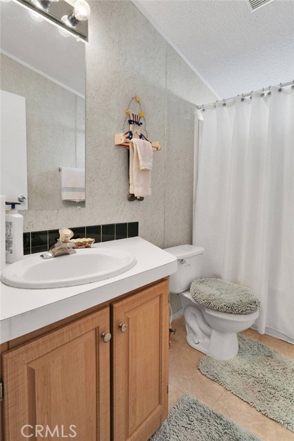Detail Gallery Image 21 of 51 For 13365 Aster Rd, Victorville,  CA 92392 - 4 Beds | 2 Baths