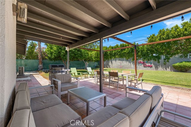 Detail Gallery Image 27 of 43 For 2860 E Ventura Rd, Palm Springs,  CA 92262 - 3 Beds | 2 Baths