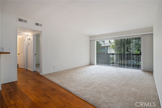 Detail Gallery Image 3 of 46 For 576 N Bellflower Bld #236,  Long Beach,  CA 90814 - 2 Beds | 2 Baths