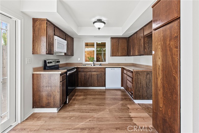 Detail Gallery Image 7 of 23 For 321 Appaloosa Dr, Paso Robles,  CA 93446 - 3 Beds | 2 Baths