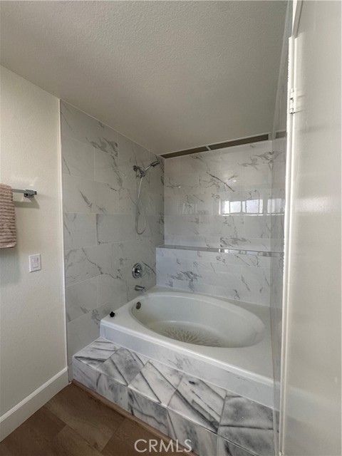 Detail Gallery Image 8 of 28 For 13728 Carleton, Cerritos,  CA 90703 - 5 Beds | 3 Baths