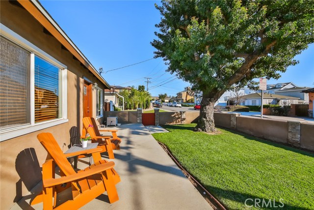 2601 Huntington Lane, Redondo Beach, California 90278, 2 Bedrooms Bedrooms, ,1 BathroomBathrooms,Residential,Sold,Huntington,SB17021095