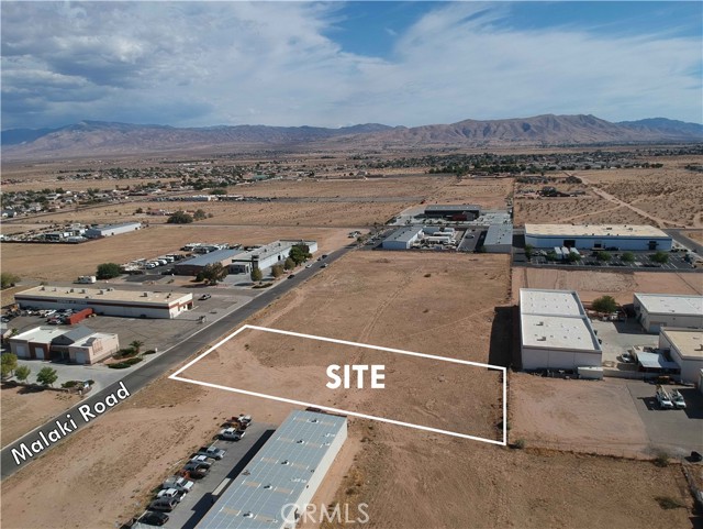 Detail Gallery Image 3 of 13 For 1 Malaki Rd, Apple Valley,  CA 92308 - – Beds | – Baths