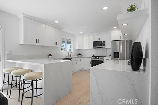 Detail Gallery Image 15 of 65 For 16265 Pine Ave, Fontana,  CA 92335 - 4 Beds | 3 Baths