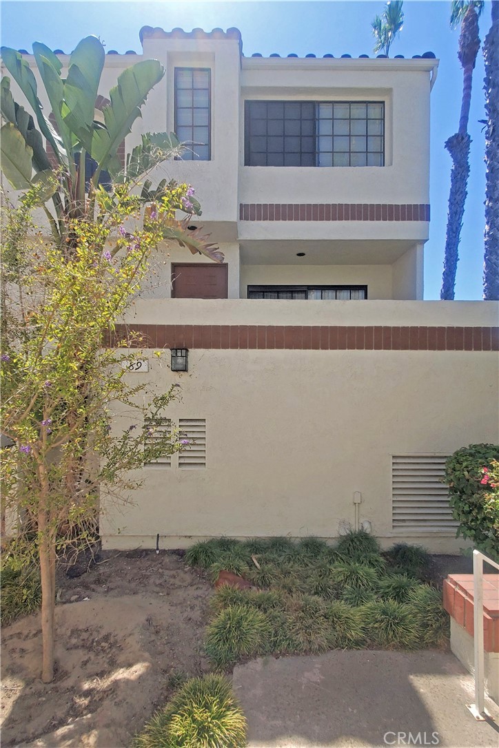 2931 Plaza Del Amo #89