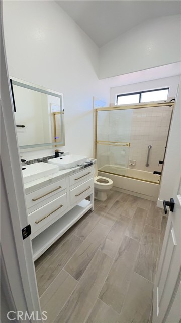 22547 Cascade, Canyon Lake CA: https://media.crmls.org/medias/d693d1c4-7bc2-4a4d-bb7d-3a83c2b423d7.jpg