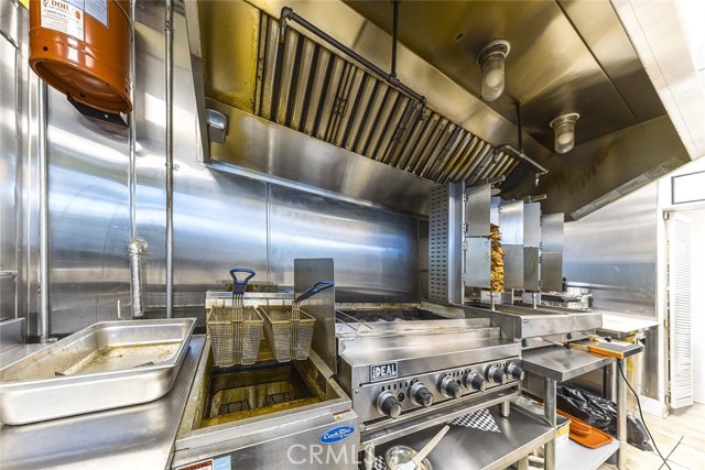  Commercial for Sale in Burbank, California