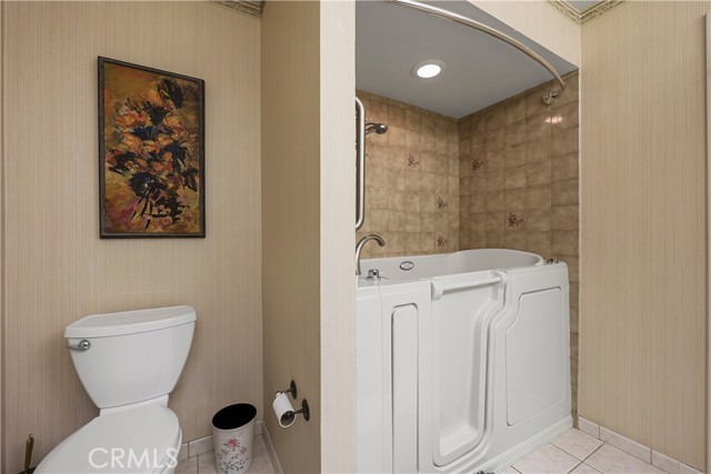 D6949488 7c61 4868 A211 D2cd84acbb01