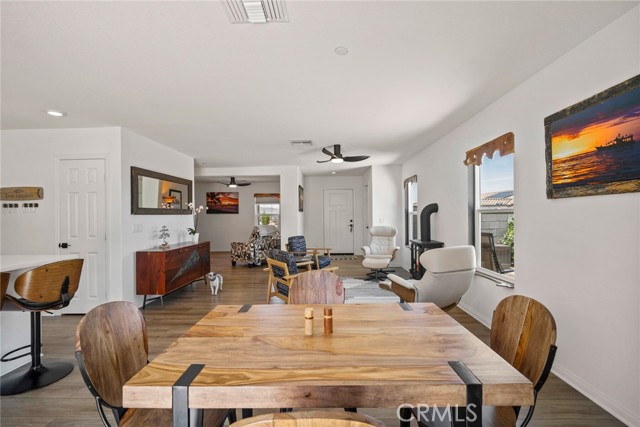 27834 Via Santa Catarina, Menifee CA: https://media.crmls.org/medias/d694b625-0fa9-4077-9737-67ed1bcd8436.jpg