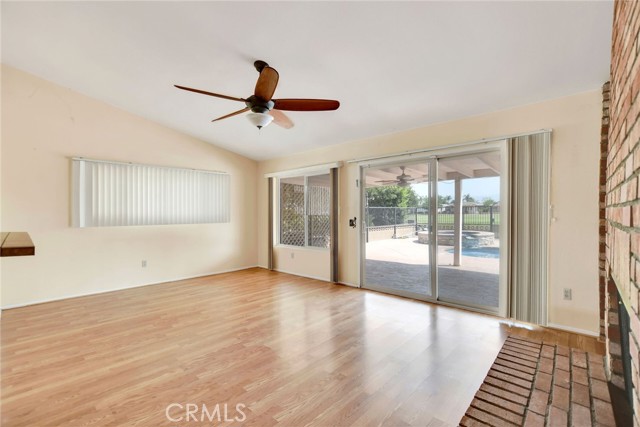 1428 Pepper Tree Drive, Hemet CA: https://media.crmls.org/medias/d694b6c4-7380-43b7-8364-dc366abe7192.jpg