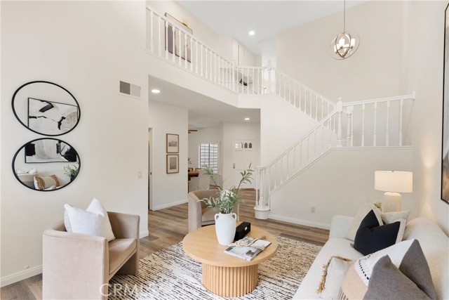 Detail Gallery Image 8 of 48 For 740 S Crown Pointe Dr, Anaheim Hills,  CA 92807 - 3 Beds | 2/1 Baths