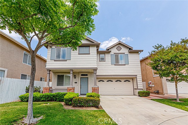 955 Blackberry Lane, Carson CA: https://media.crmls.org/medias/d6959f81-701a-434e-bf1c-a5e22b40dd38.jpg