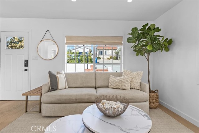 1704 Carlson Lane, Redondo Beach, California 90278, 2 Bedrooms Bedrooms, ,1 BathroomBathrooms,Residential,Sold,Carlson,SB22021902