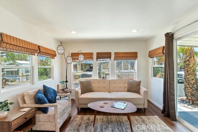 Detail Gallery Image 4 of 20 For 16400 Bubbling Wells Rd #105,  Desert Hot Springs,  CA 92240 - 1 Beds | 1 Baths