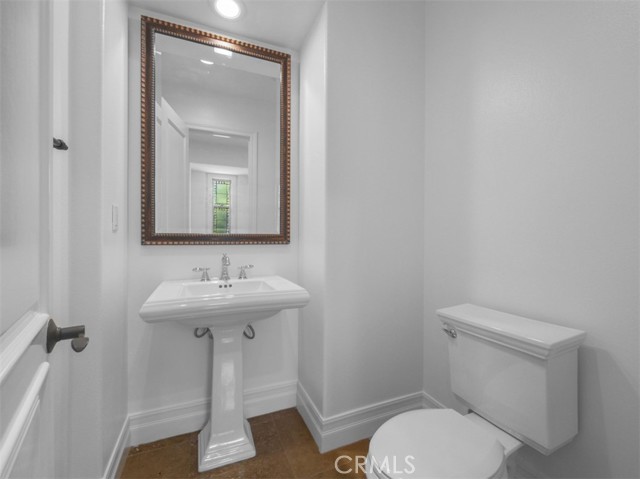 Detail Gallery Image 16 of 56 For 3 Lennox Ct, Ladera Ranch,  CA 92694 - 5 Beds | 5/1 Baths