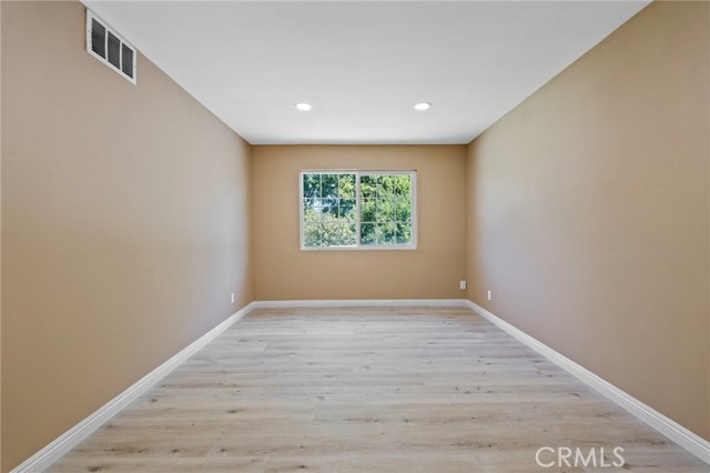 Detail Gallery Image 23 of 43 For 16511 Halsey, Granada Hills,  CA 91344 - 5 Beds | 3 Baths