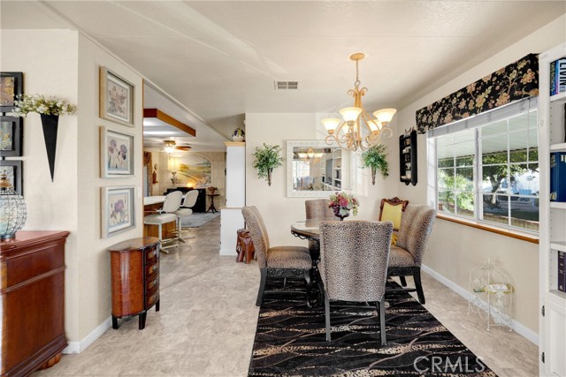 Detail Gallery Image 10 of 33 For 10210 Base Line Rd #235,  Rancho Cucamonga,  CA 91701 - 2 Beds | 2 Baths