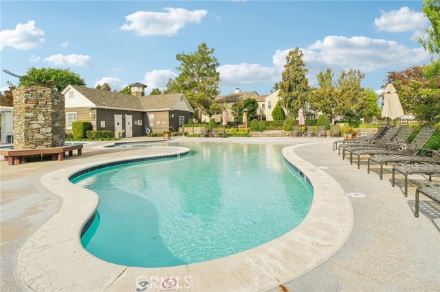 Detail Gallery Image 22 of 28 For 23327 Clearwater, Valencia,  CA 91355 - 4 Beds | 3 Baths