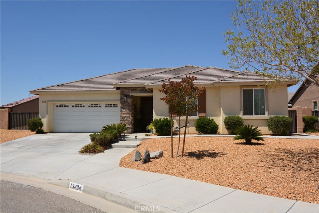 13434 Warren Place
