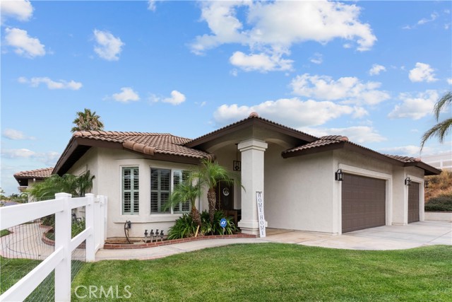 14229 Dove Canyon Dr, Riverside, CA 92503