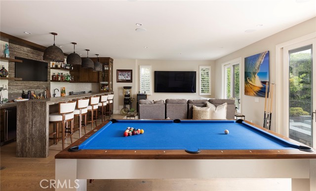 420 De Sola Terrace, Corona del Mar CA: https://media.crmls.org/medias/d69c3533-efd0-4d15-be7a-779577c6517a.jpg