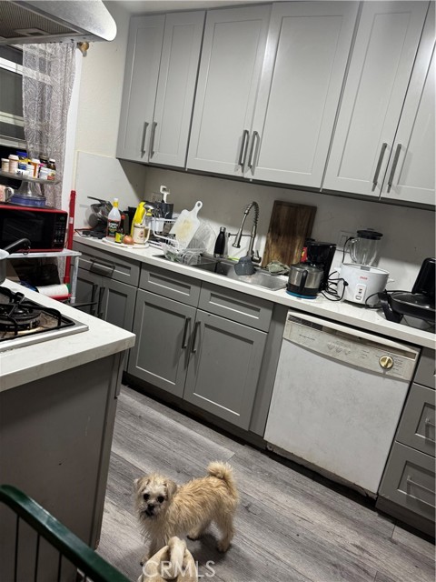 302 E Park, Ontario CA: https://media.crmls.org/medias/d69c3d8c-03fa-4508-9c57-eb691cd137b2.jpg