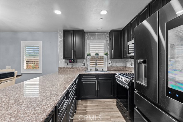 26120 Goldman Place, Saugus CA: https://media.crmls.org/medias/d69c62fe-1cba-46ef-97bc-2c2d620daf69.jpg